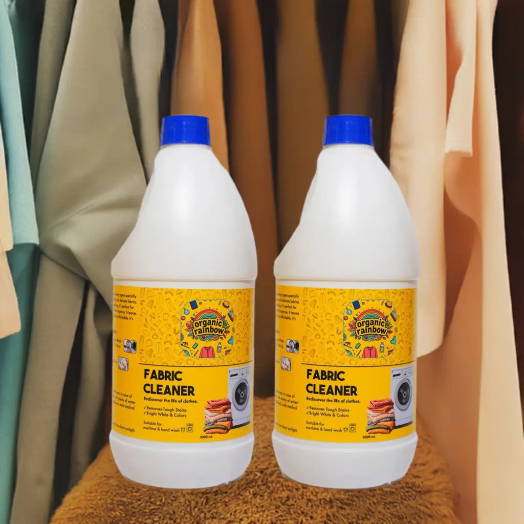 Action shot of organic laundry detergent delivering eco-friendly, natural cleaning